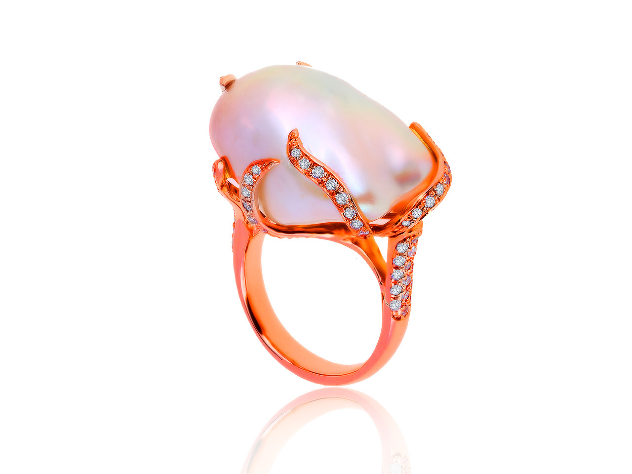 Царское золотое кольцо с жемчугом и бриллиантами 0.83ct