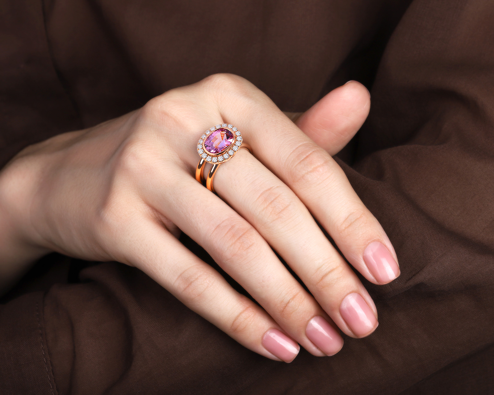Золотое кольцо с розовой шпинелью 3.15ct Evgeny Matveev