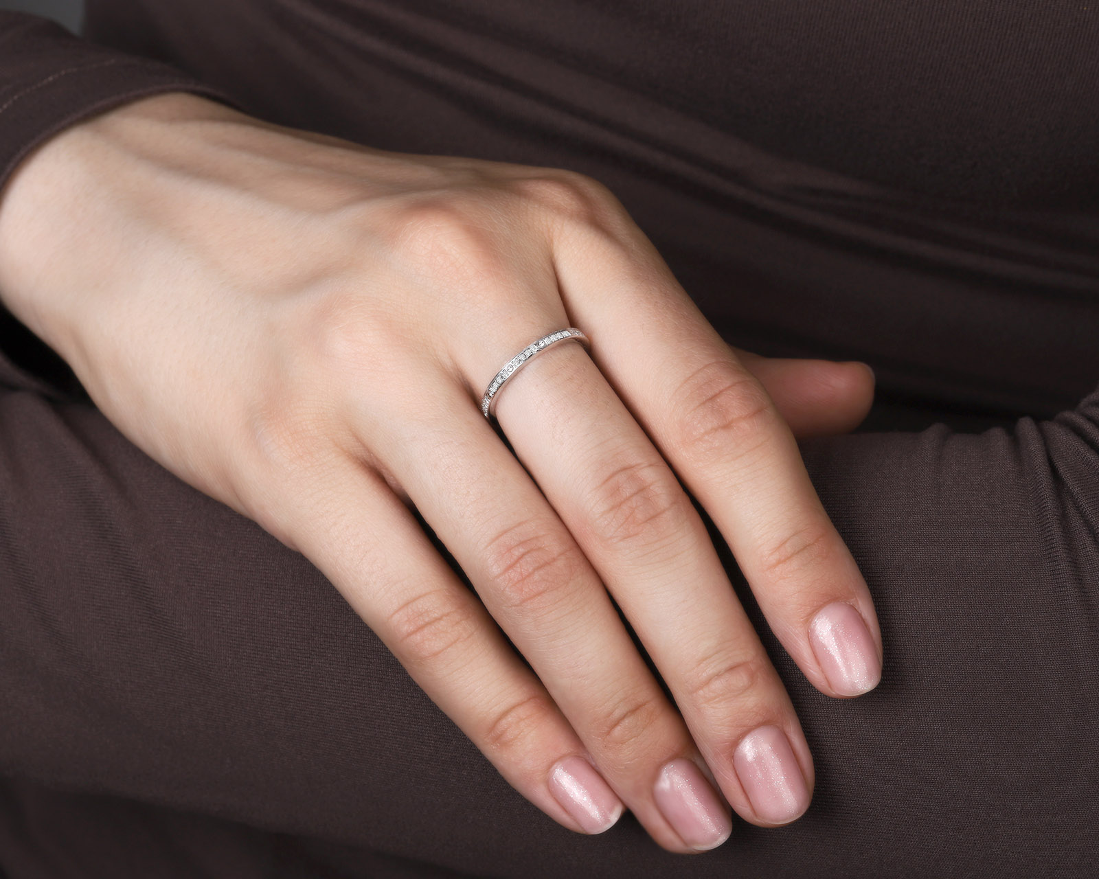 Оригинальное золотое кольцо с бриллиантами 0.12ct Cartier Love