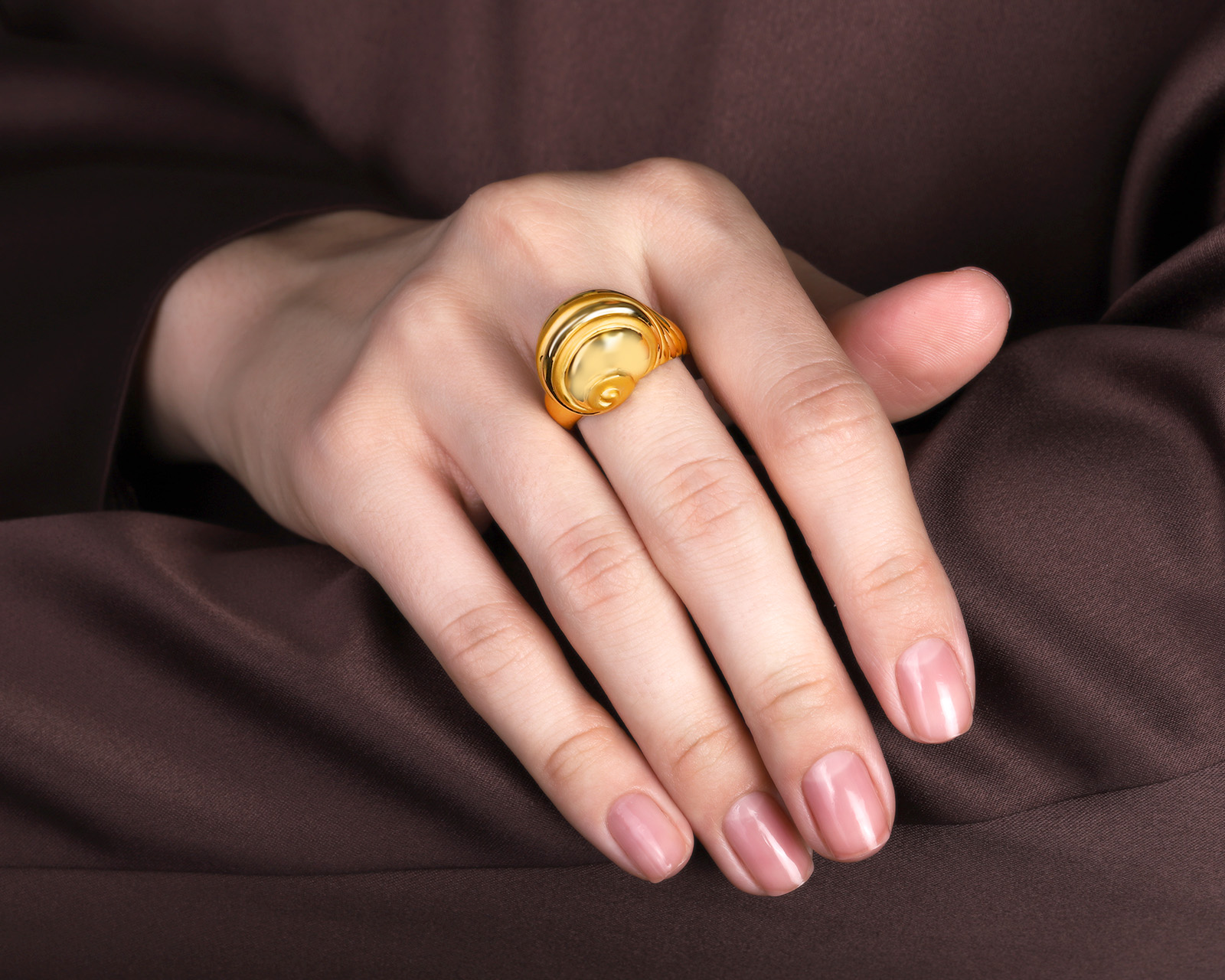 Оригинальное золотое кольцо Carrera y Carrera Mediterraneo Atenea