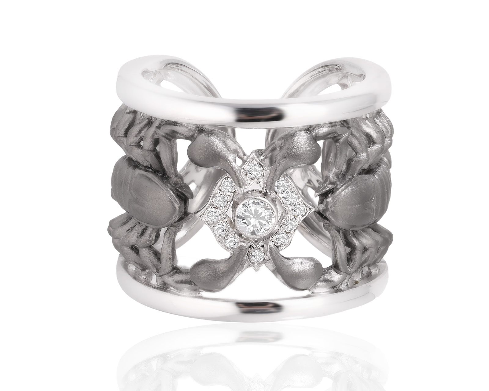 Оригинальное золотое кольцо с бриллиантами 0.15ct Magerit Scorpion 140725/1