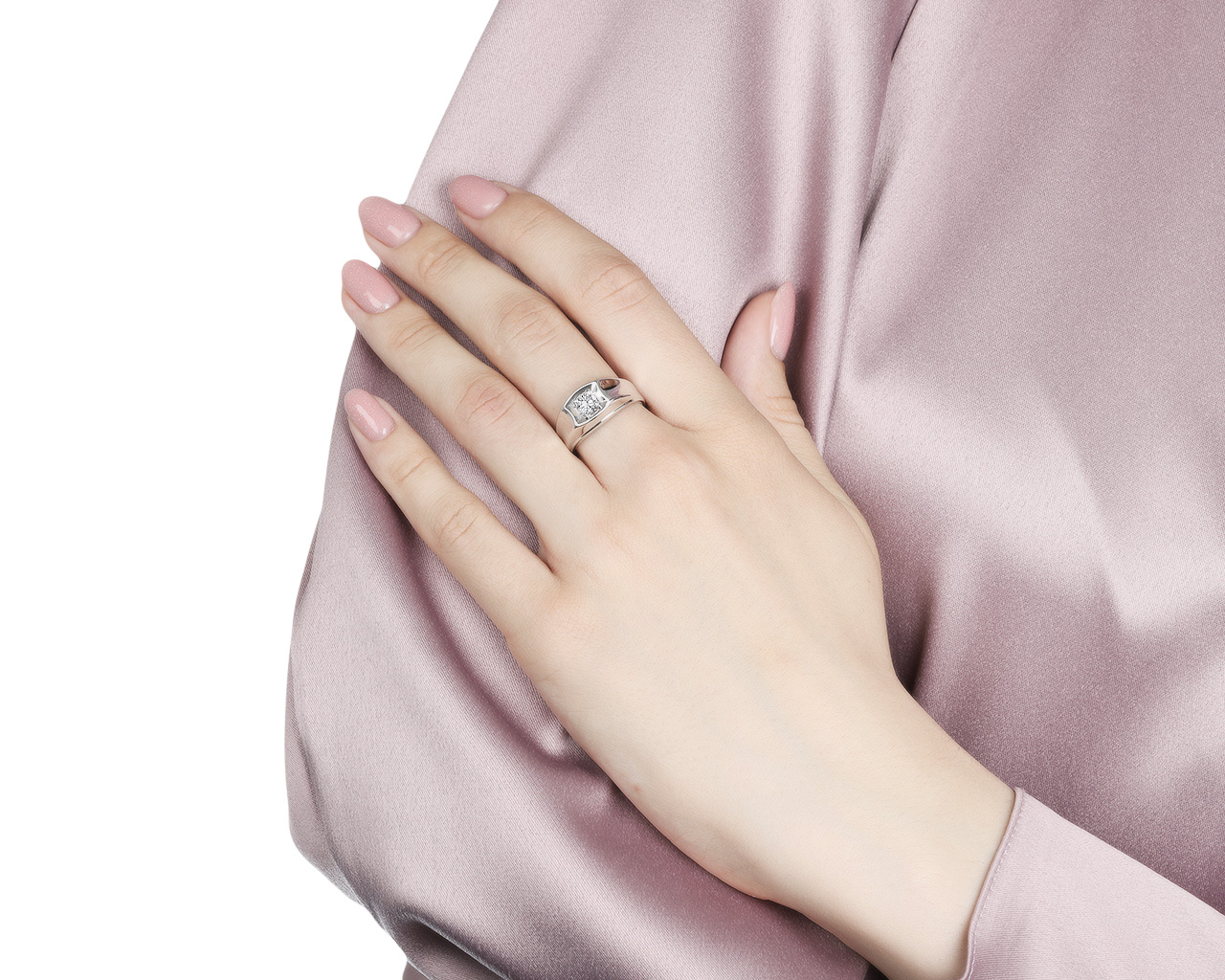 Престижное золотое кольцо с бриллиантом 0.41ct