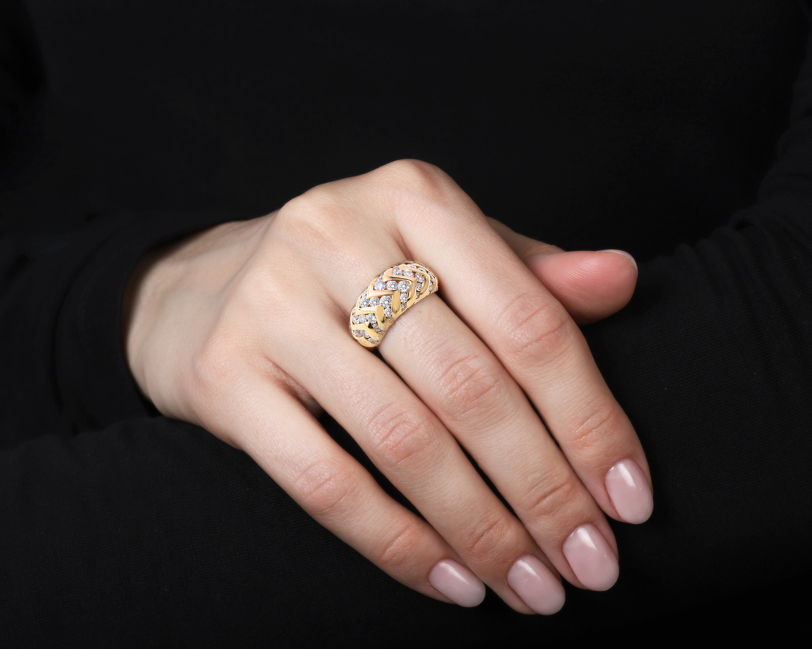 Оригинальное золотое кольцо с бриллиантами 1.55ct Bvlgari Spiga