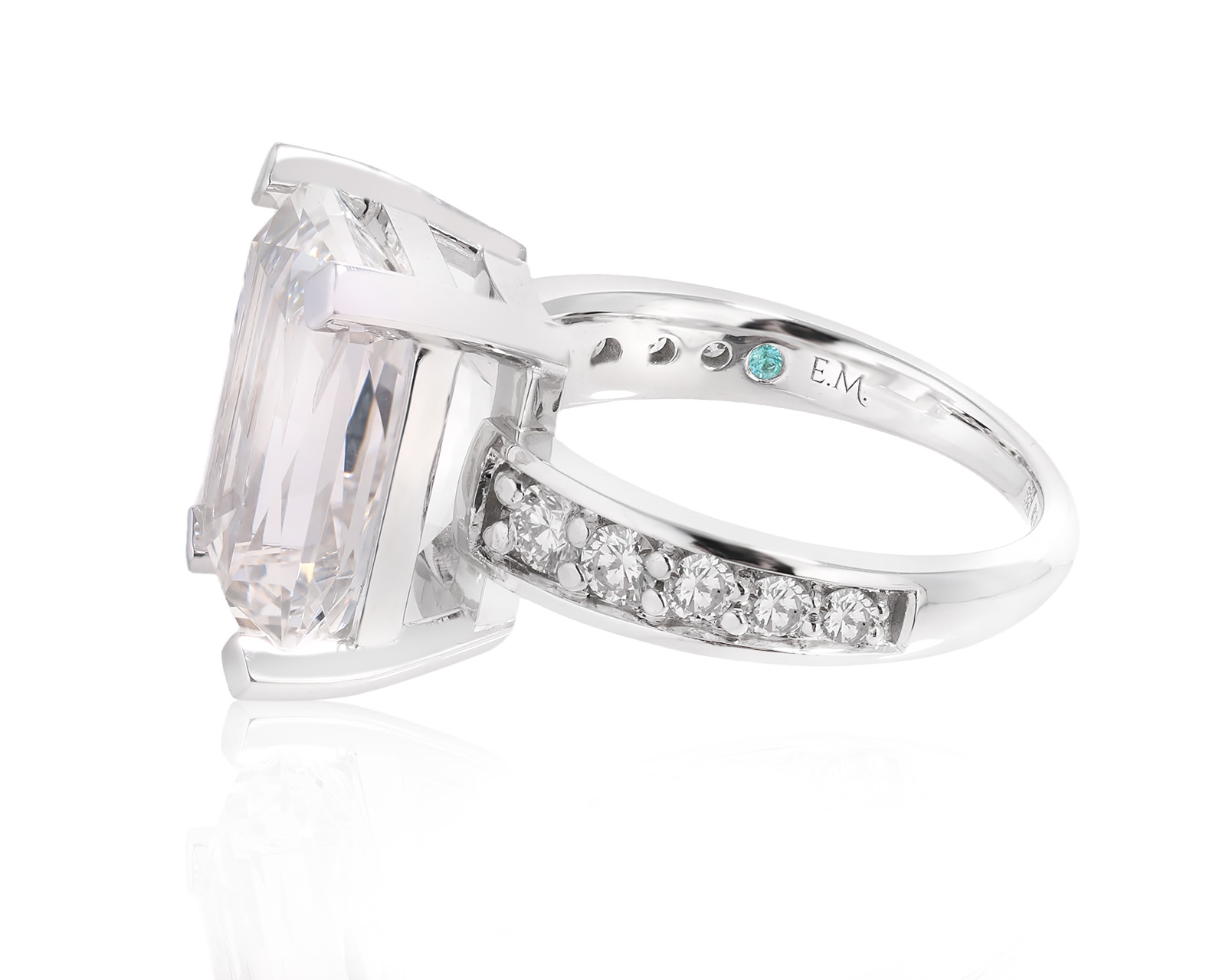 Золотое кольцо с данбуритом 8.34ct Evgeny Matveev