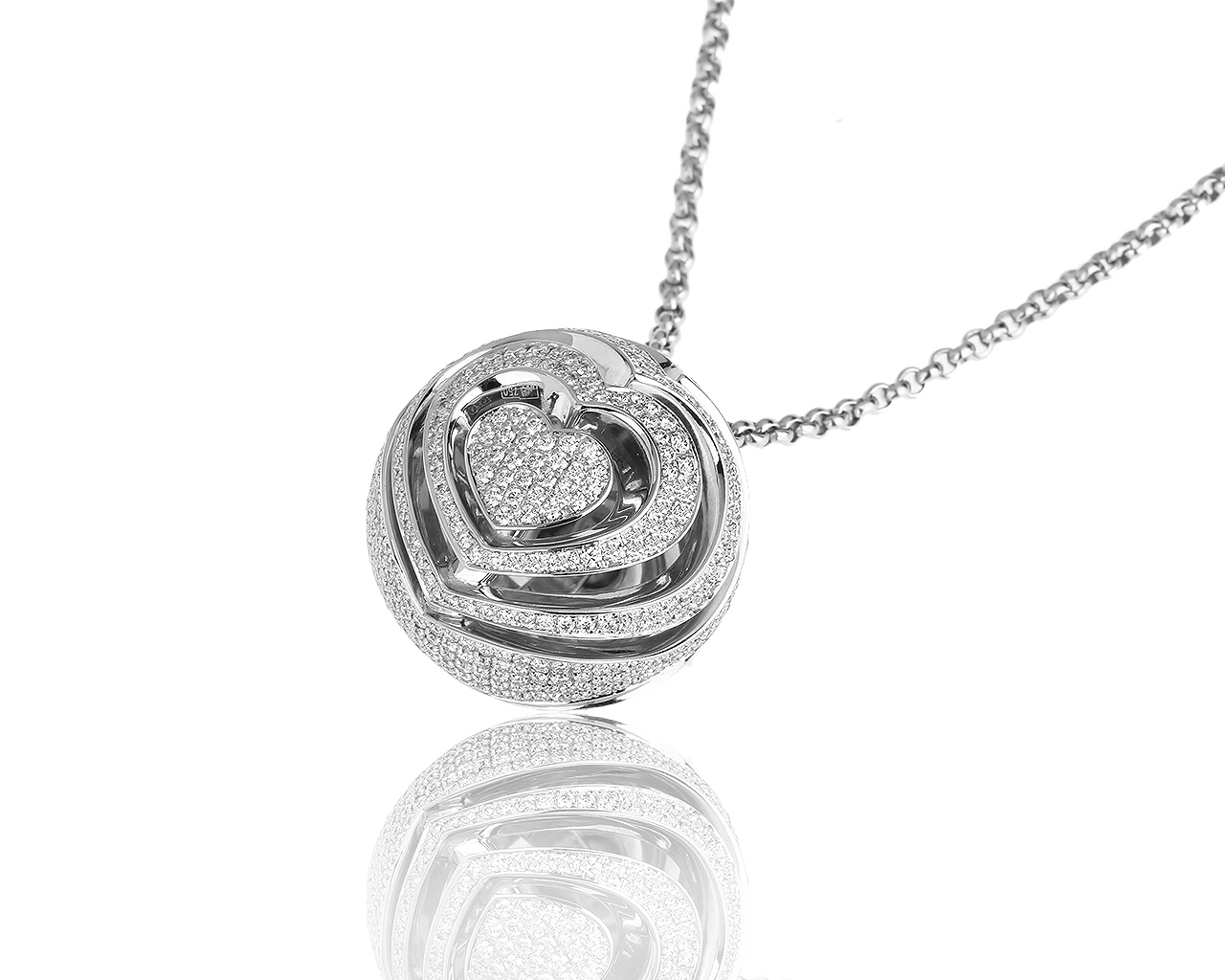 Оригинальный золотой кулон с бриллиантами 2.48ct Chopard