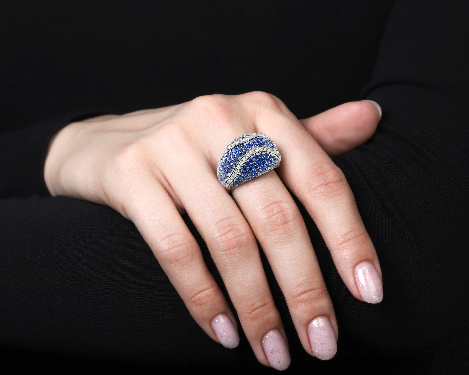 Оригинальное золотое кольцо c сапфирами 4.69ct Damiani Match Ball