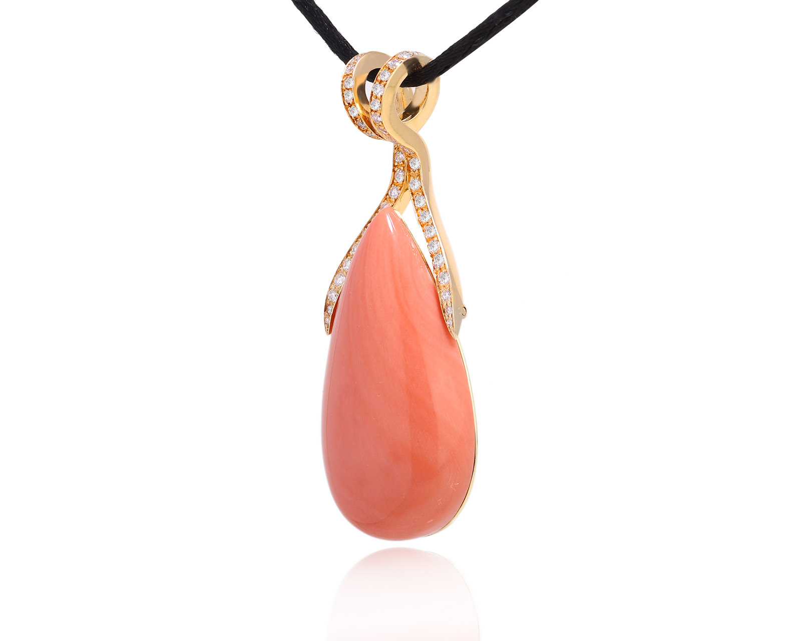 Оригинальный золотой кулон с кораллом 67.20ct Wiemann Willy