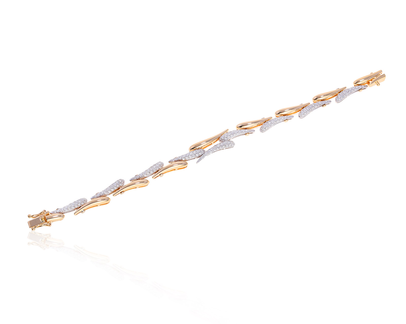 Золотой браслет с бриллиантами 2.03ct