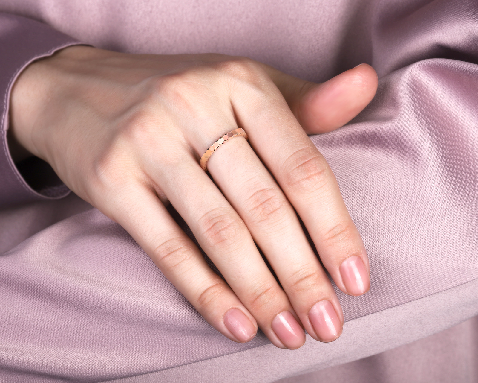 Оригинальное золотое кольцо Chaumet Bee