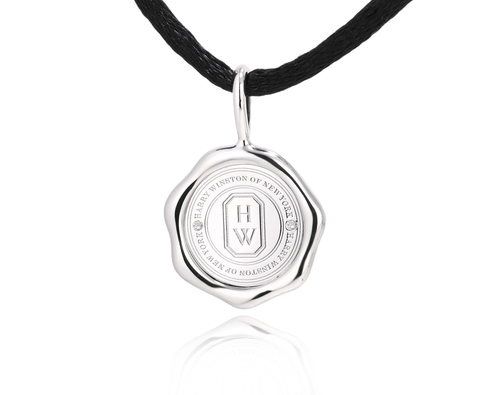Оригинальный платиновый кулон с бриллиантами 0.01ct Harry Winston 110325/11
