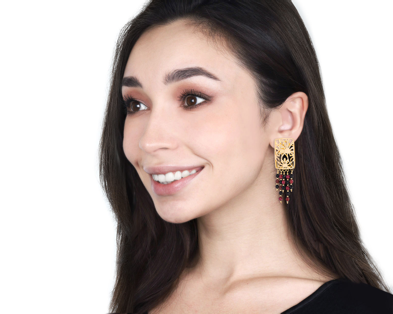 Оригинальные золотые серьги с гранатами 10.80ct Charisma