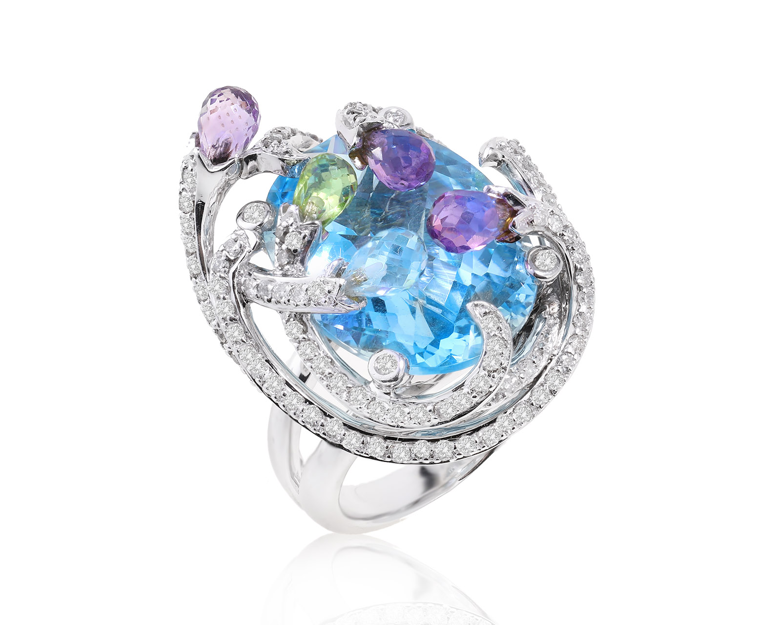 Красивое золотое кольцо с топазами 28.00ct 130223/2