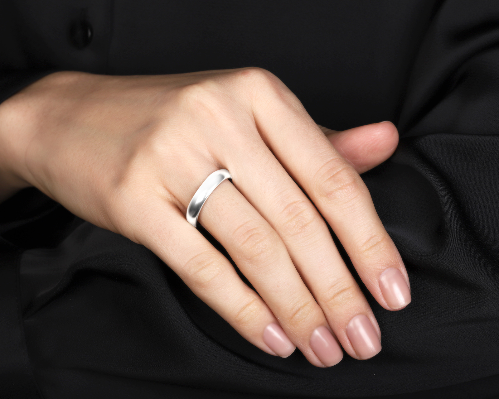 Оригинальное платиновое кольцо Tiffany&Co Forever