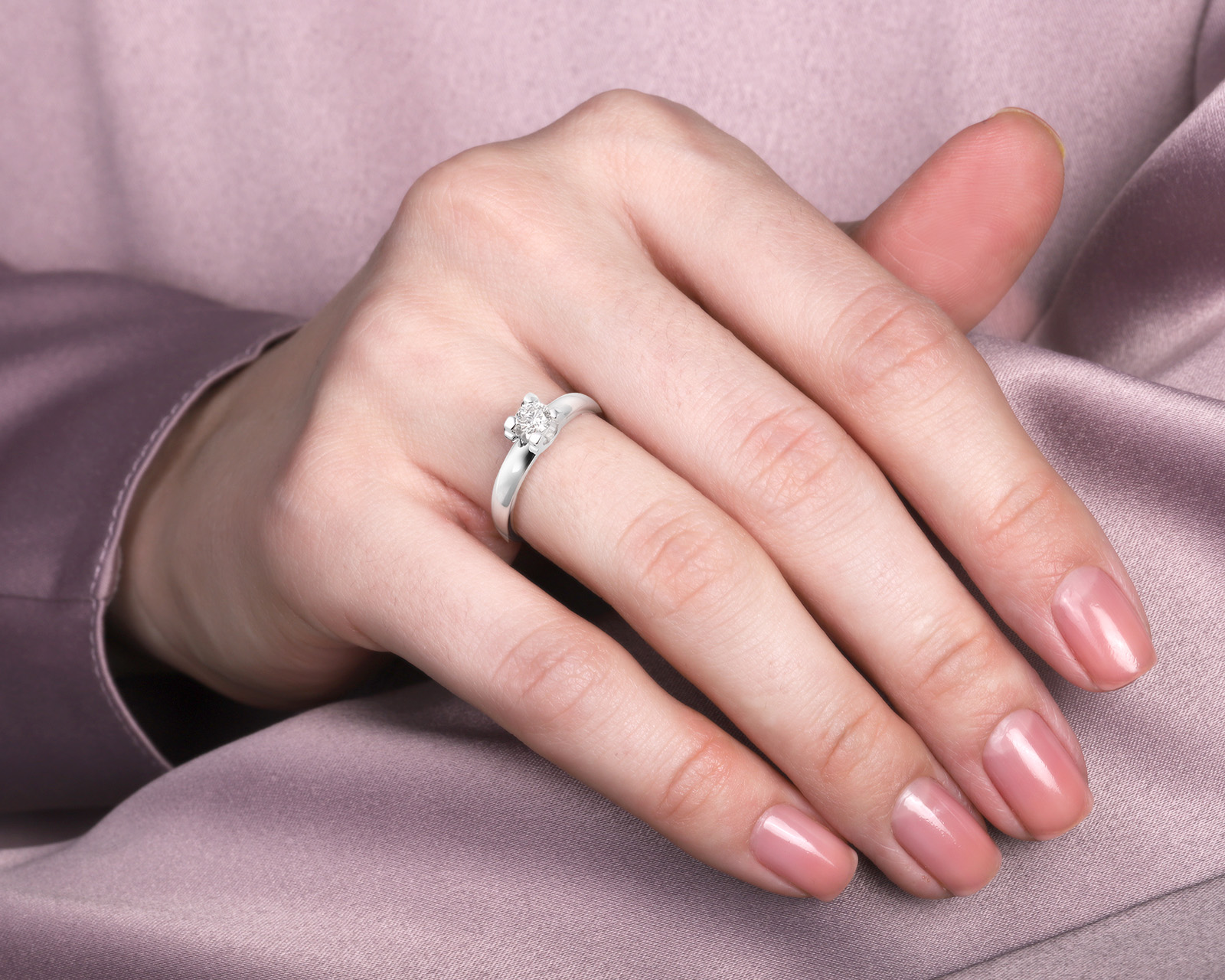 Оригинальное золотое кольцо с бриллиантом 0.25ct Constantin Artmayer