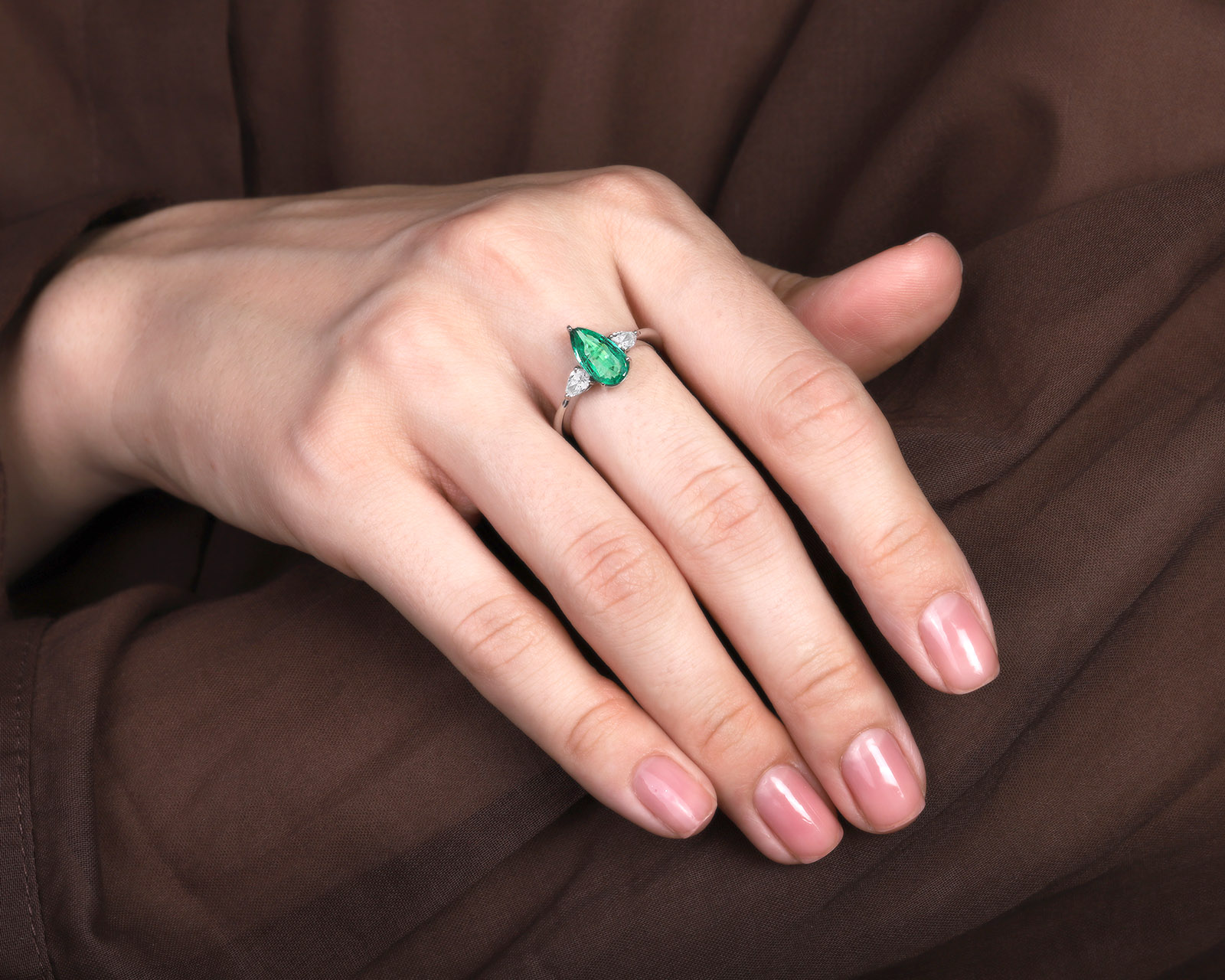 Платиновое кольцо с изумрудом Замбия 1.55ct Evgeny Matveev