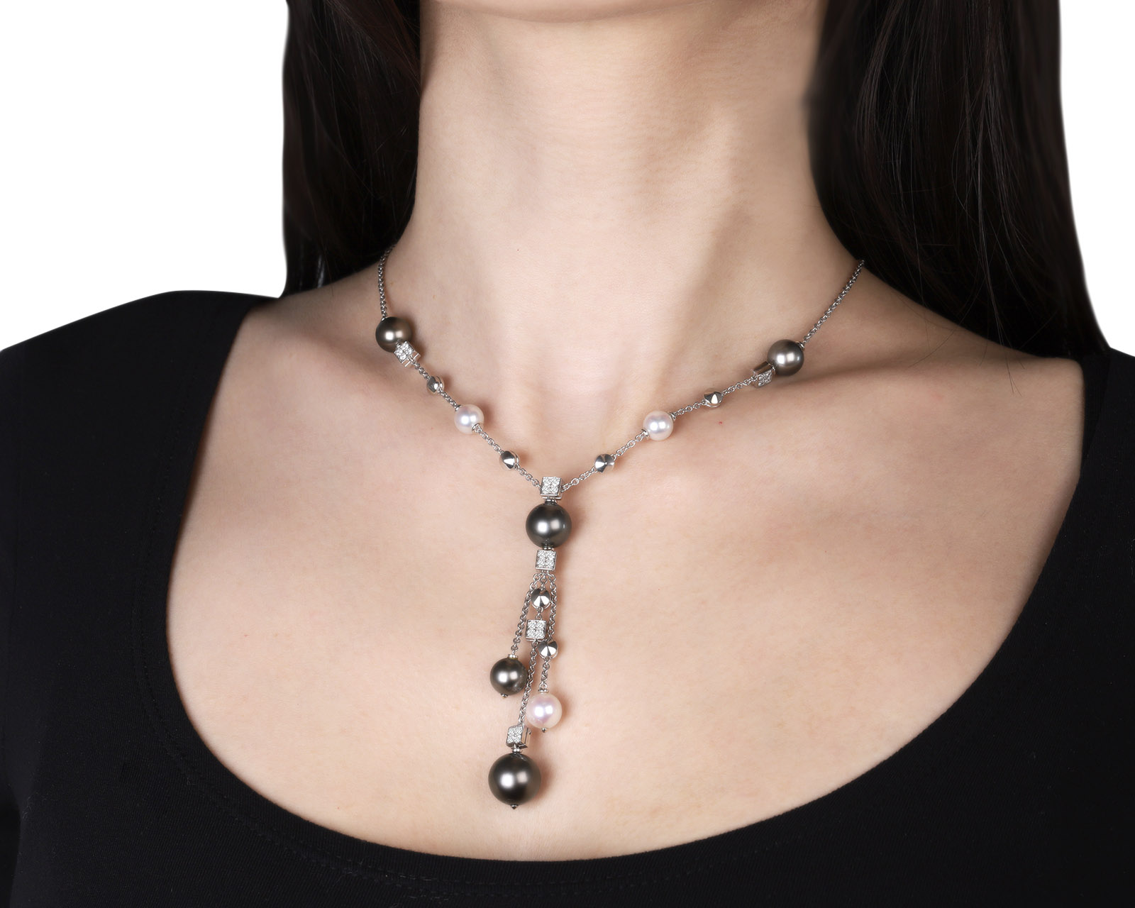 Оригинальное золотое колье с жемчугом 7.30-12.40 мм Bvlgari Lucea