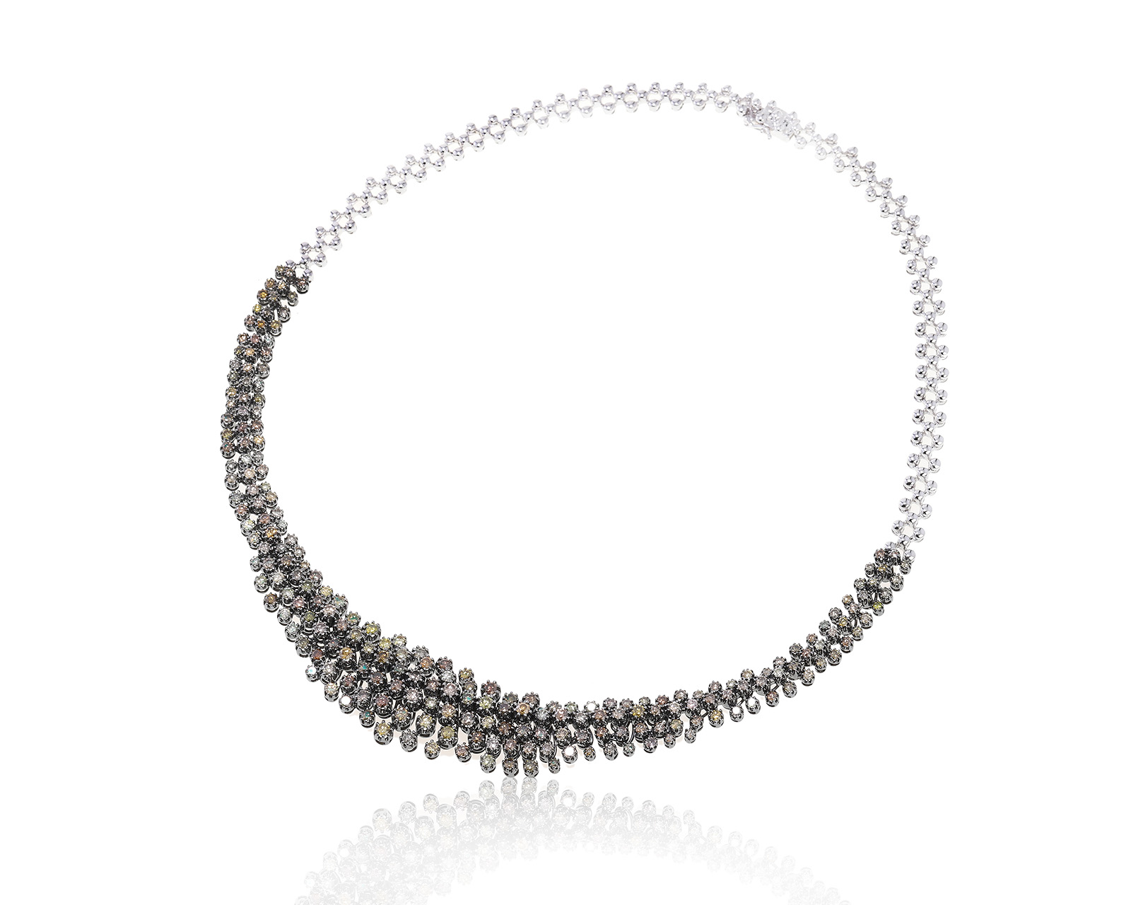 Восхитительное золотое колье с бриллиантами 6.75ct