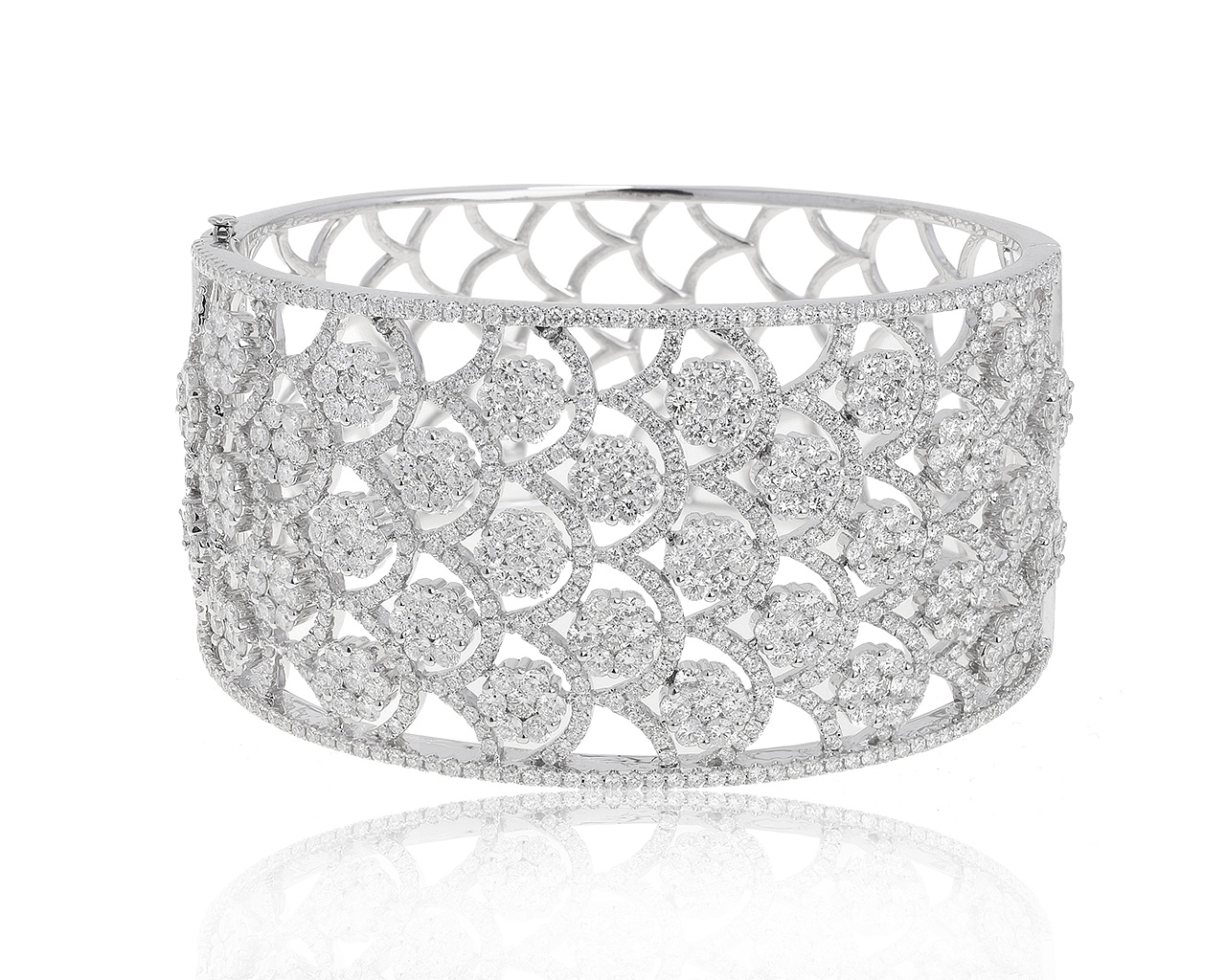 Восхитительный золотой браслет с бриллиантами 16.96ct 280521/52к