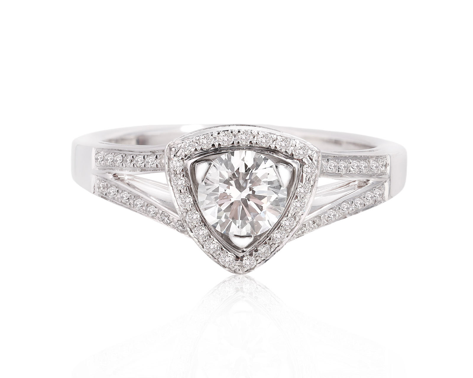 Оригинальное золотое кольцо с бриллиантами 0.69ct Mauboussin 010925/2