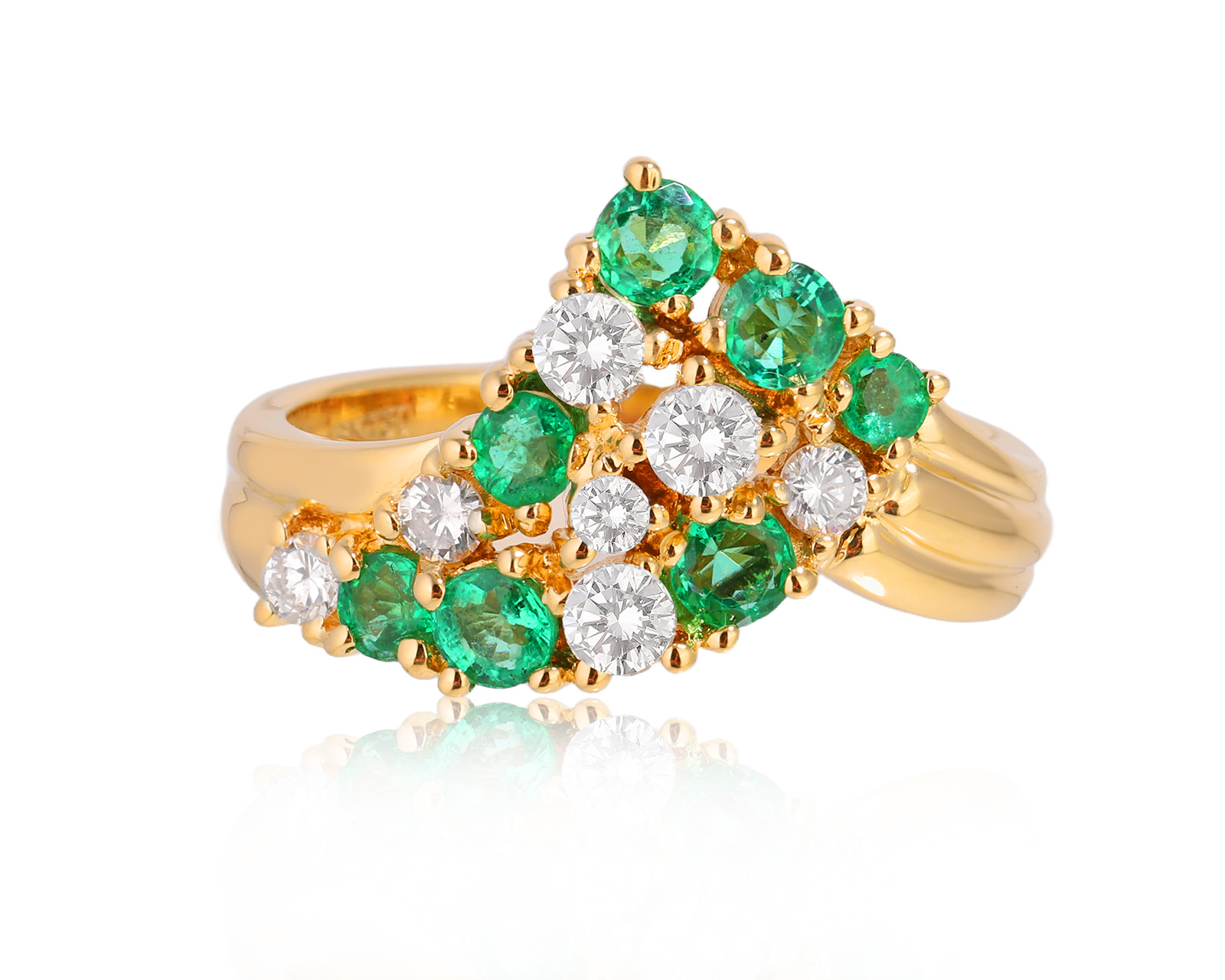 Золотое кольцо с изумрудами 0.63ct и бриллиантами 0.36ct 190125/3