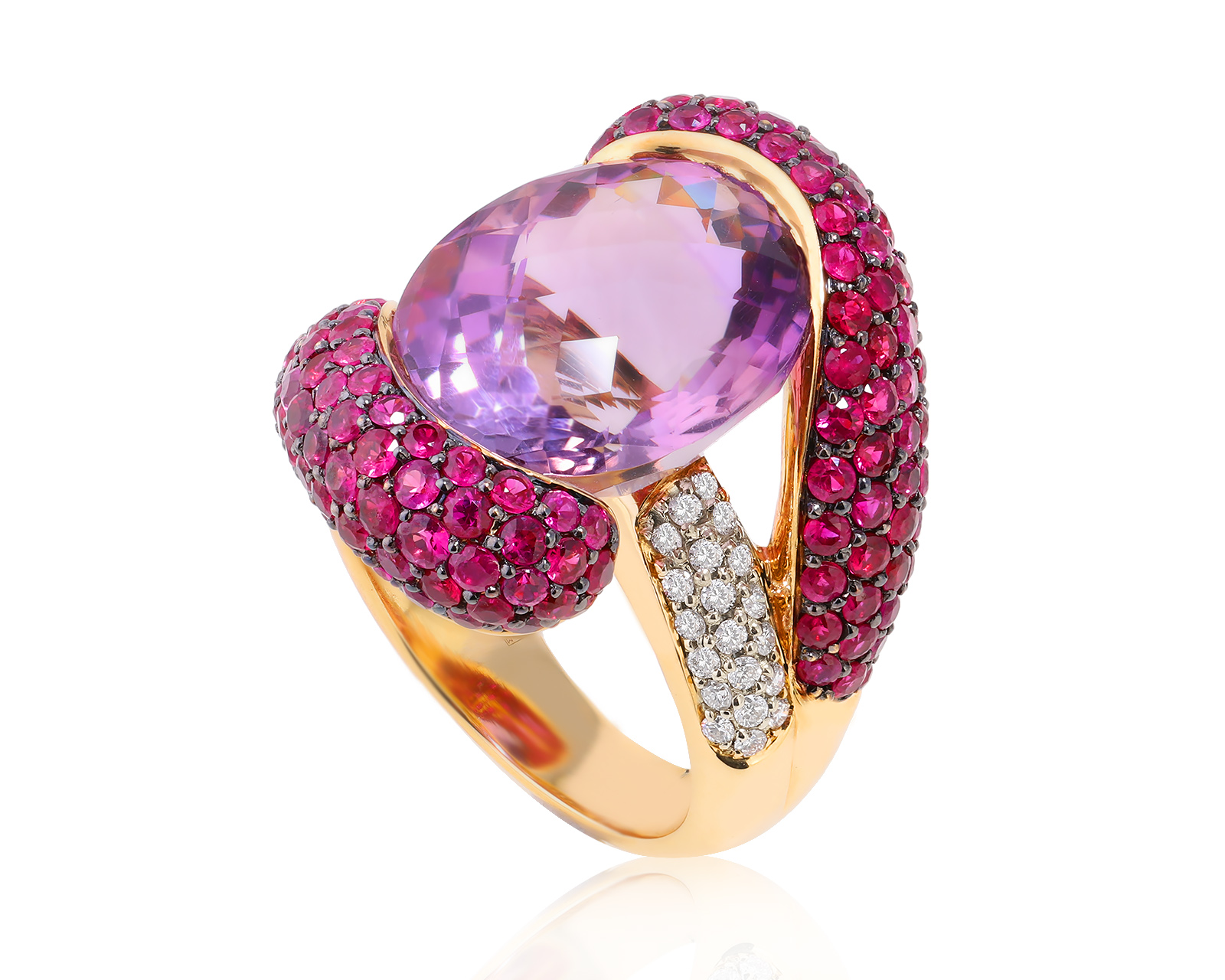 Оригинальное золотое кольцо с аметистом 15.30ct Cara