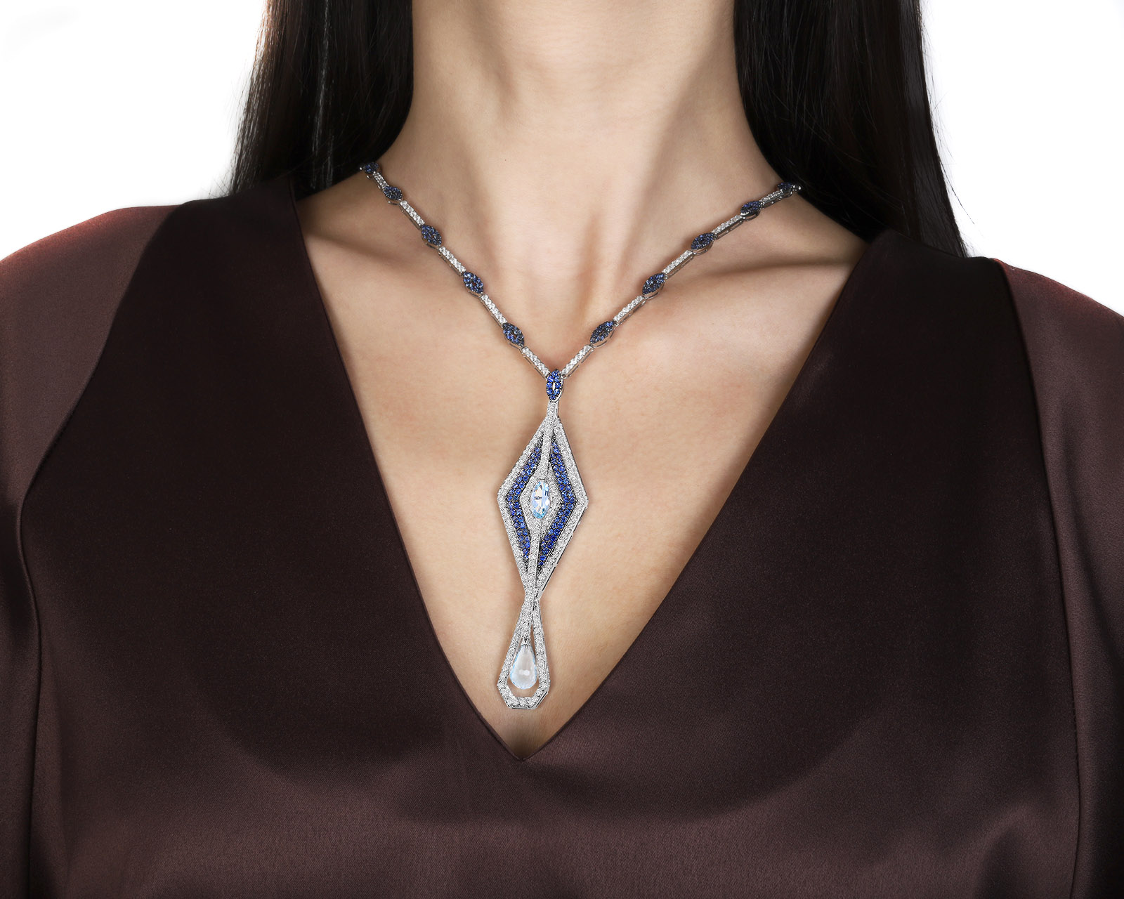 Золотое колье с топазами 8.35ct и бриллиантами 5.44ct