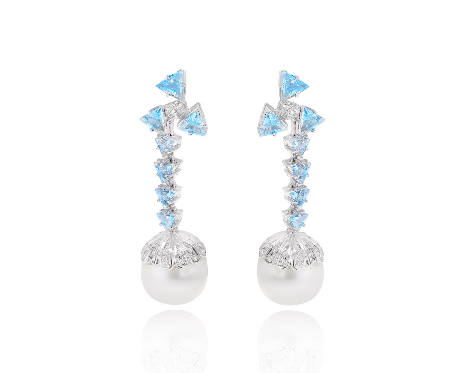 Золотые серьги с жемчугом и топазами 3.70ct