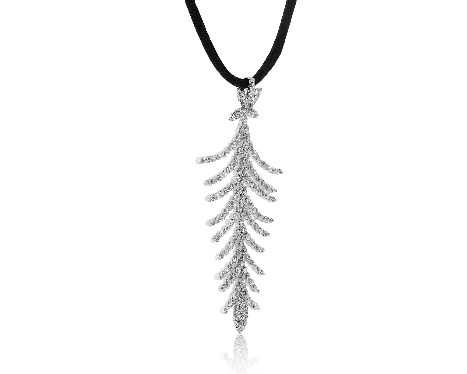 Роскошный золотой кулон с бриллиантами 3.30ct