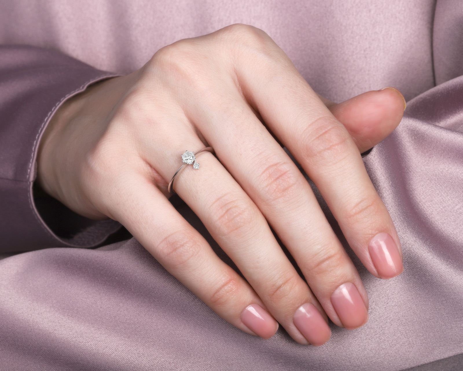 Оригинальное золотое кольцо с бриллиантами 0.29ct Constantin Artmayer