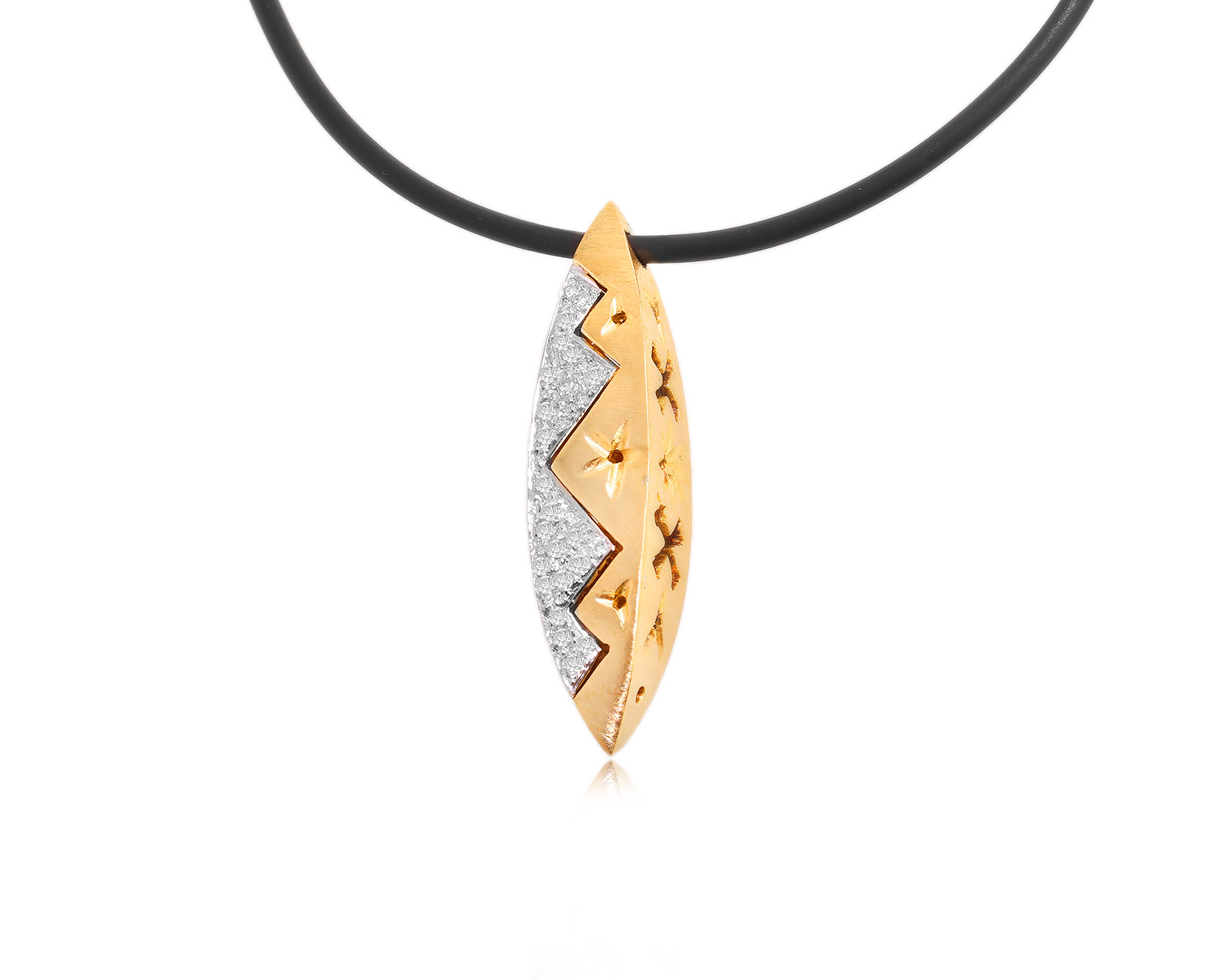 Золотой кулон с бриллиантами 0.26ct 111123/5