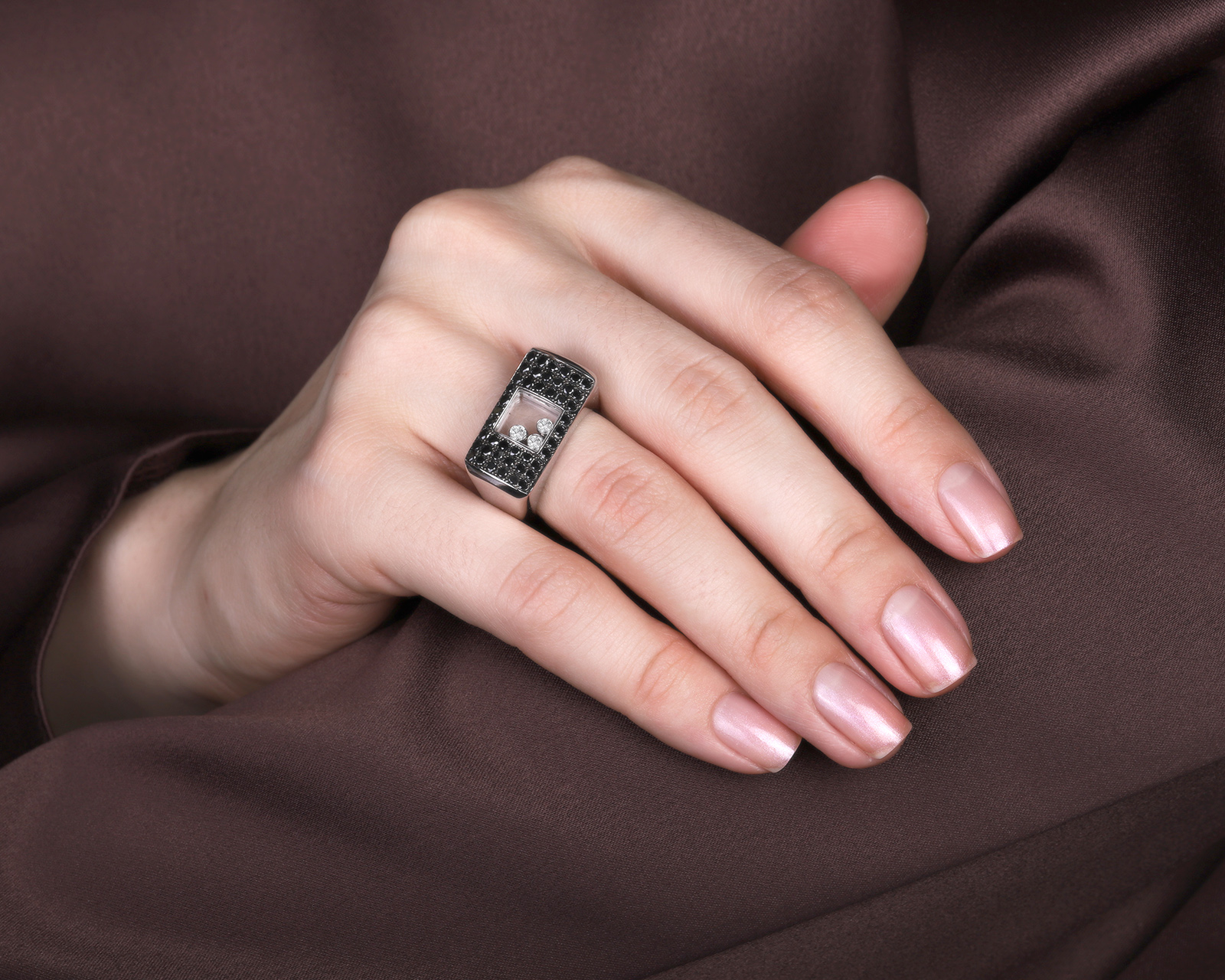 Оригинальное золотое кольцо с бриллиантами 1.07ct Chopard Happy Diamonds