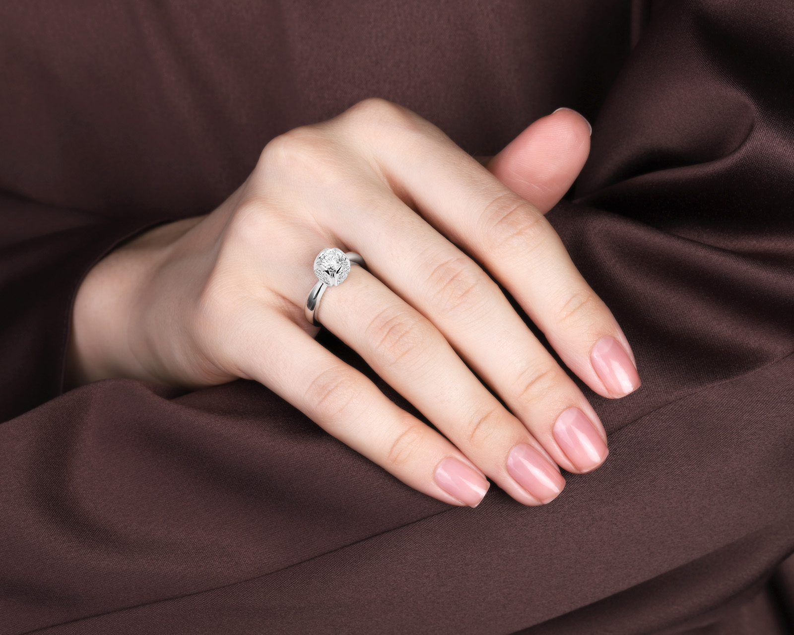 Оригинальное золотое кольцо с бриллиантами 0.88ct Piaget